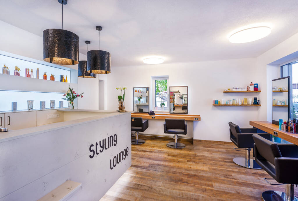 styling lounge by Nadine Wurzenrainer