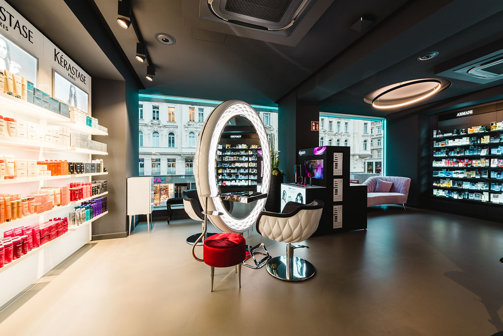 Douglas Dry Bar
